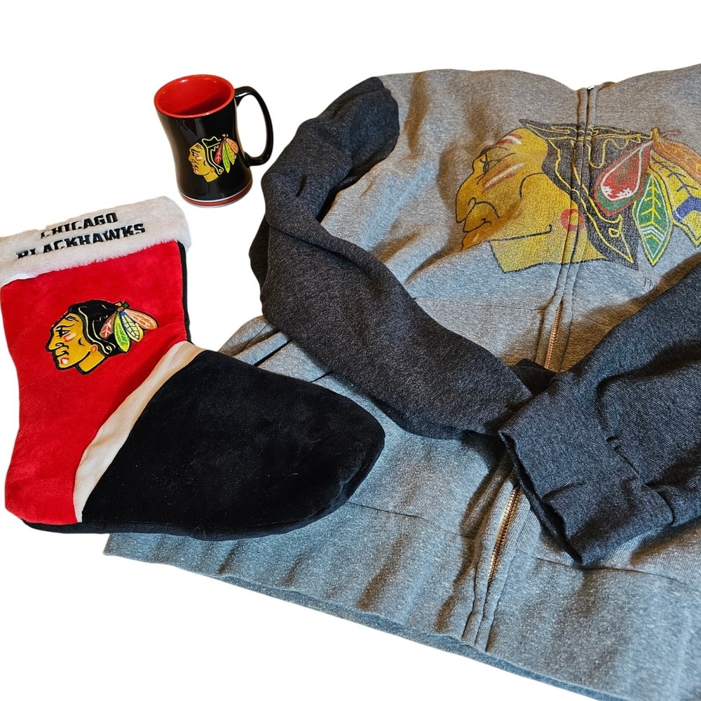Chicago Blackhawks Bundle Retro Brand XXL Zip Hoodie Mug Christmas Stocking NHL